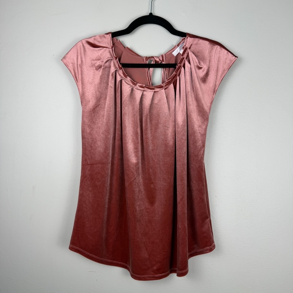 LC Lauren Conrad Blouse Women's Medium Pink Velvet Cap Sleeves Pleated Neck Top
